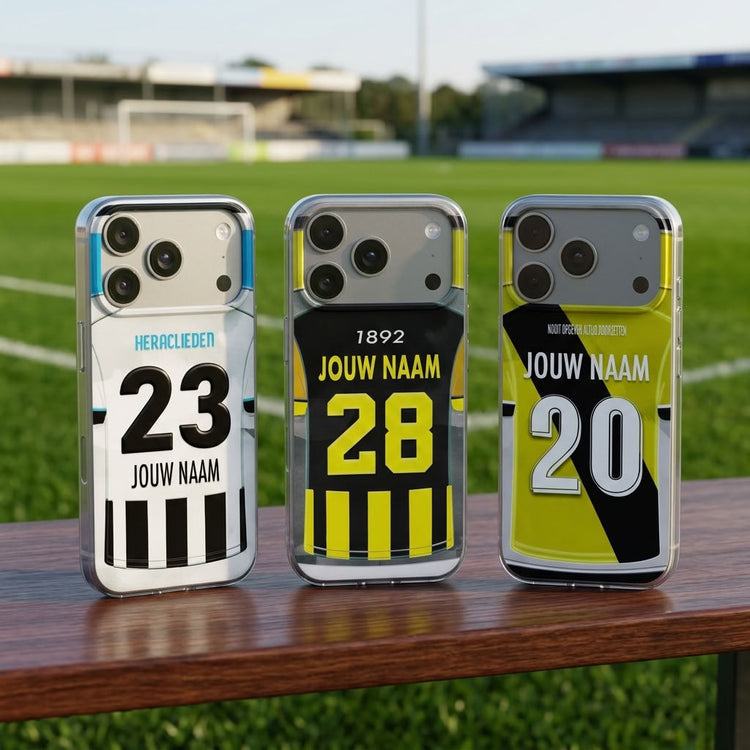 Voetbal hoesjes met naam scoor je bij Wallofprints!