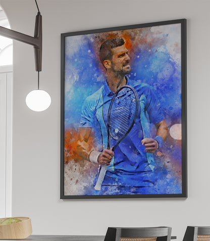 Ingelijste witte poster van Novak Djokevic in waterverf schilderij. Met de optie om de print te verkrijgen als losse poster, ingelijste poster, canvas schilderij of dibond afdruk.